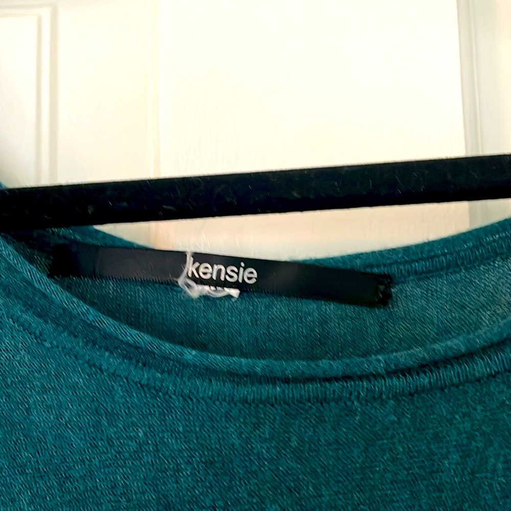 Teal-green Kensie 3/4 sleeve sweater
